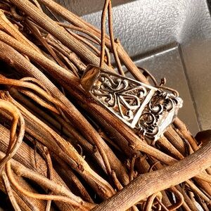 Silpada Sterling Uptown Square Cubicle Zirconia Filigree Scroll Ring R 0981